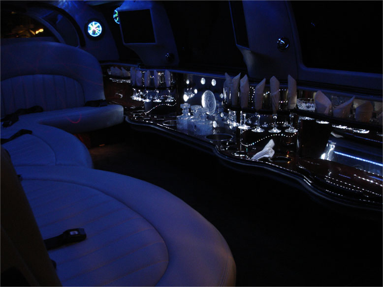 Interior of Black Lincoln Navigator Stretch Montreal Limousine